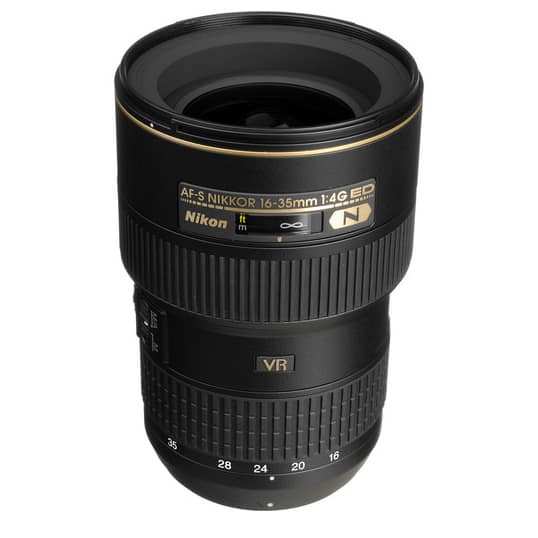 Nikon AF-S NIKKOR 16-35mm f / 4G ED VR - ultra wide angle lens for Nikon DSLR cameras.